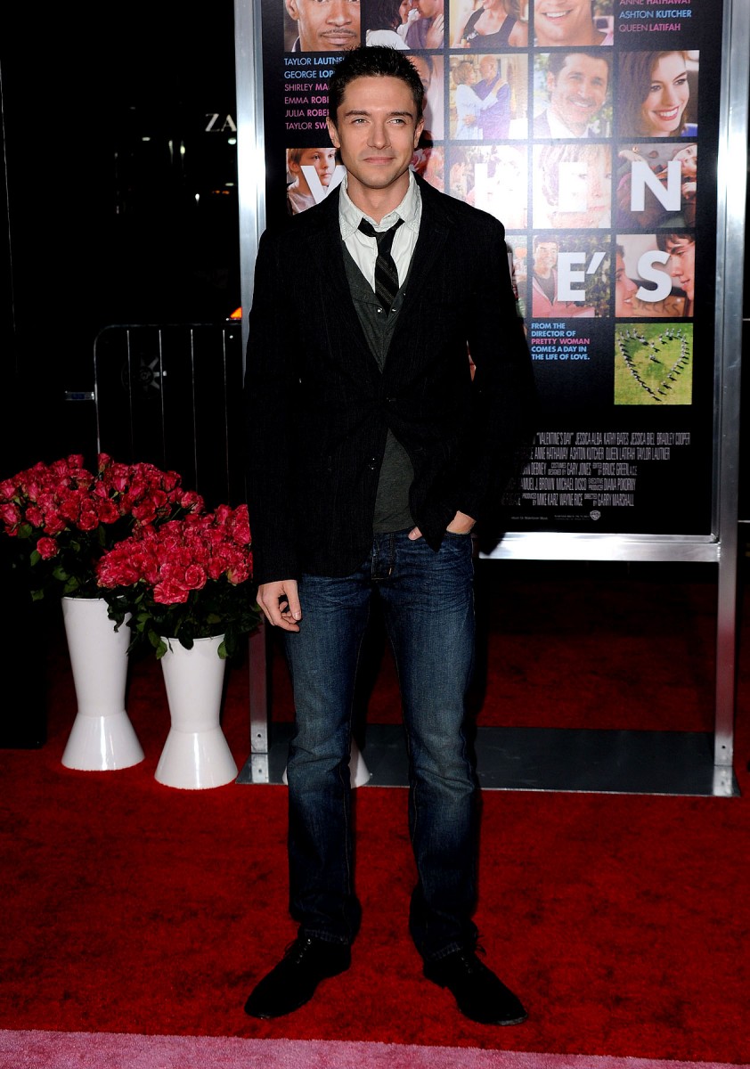Topher Grace: pic #234796