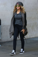 Tori Kelly photo #