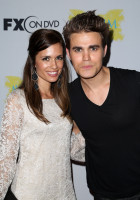Torrey DeVitto photo #