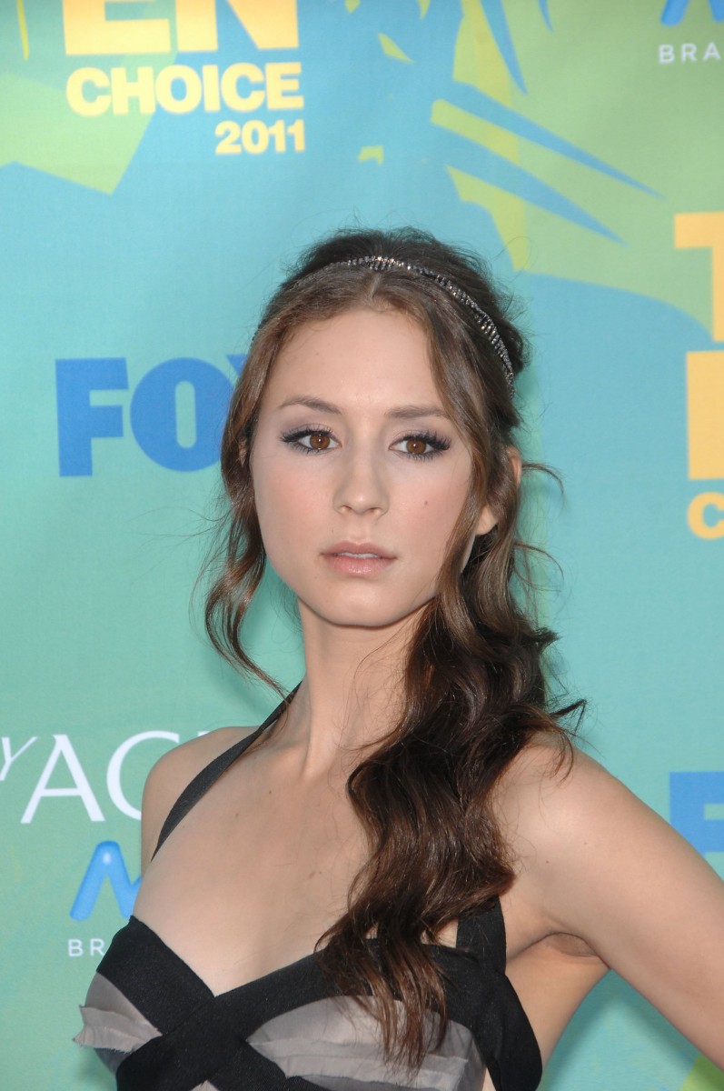 Troian Avery Bellisario: pic #433035