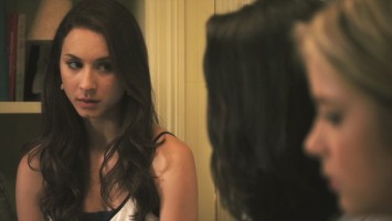 Troian Avery Bellisario photo #