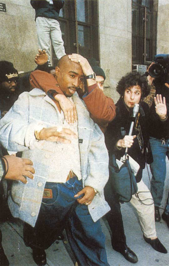 Tupac Shakur: pic #60234