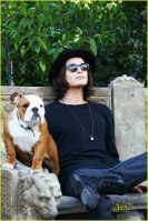 Tyler Blackburn photo #