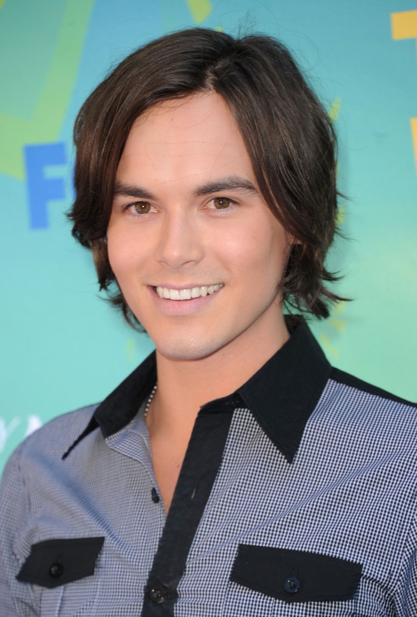 Tyler Blackburn: pic #781372