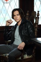 Tyler Blackburn photo #