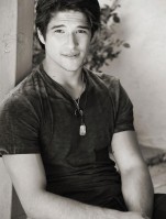 Tyler Posey pic #470420