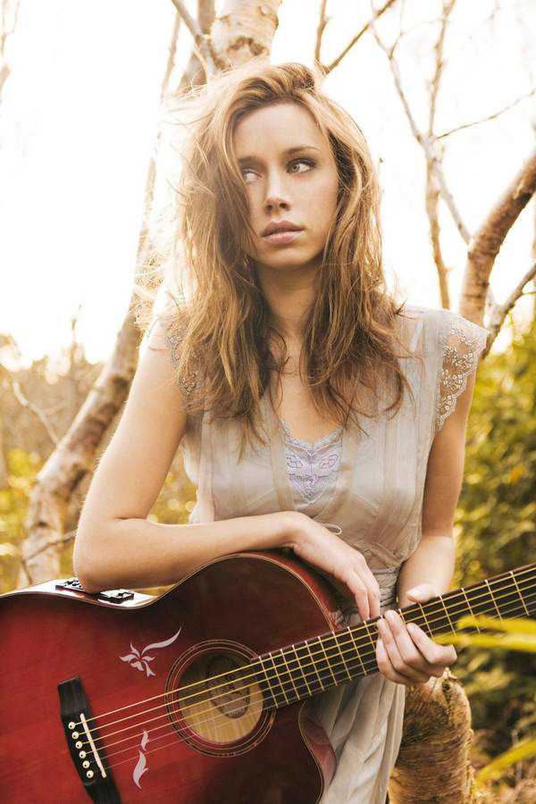 Una Healy: pic #1099881
