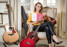 photo 4 in Una Healy gallery [id1047444] 2018-06-30
