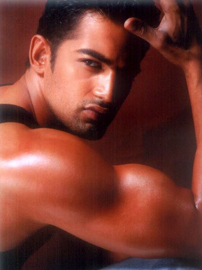 Upen Patel: pic #501434