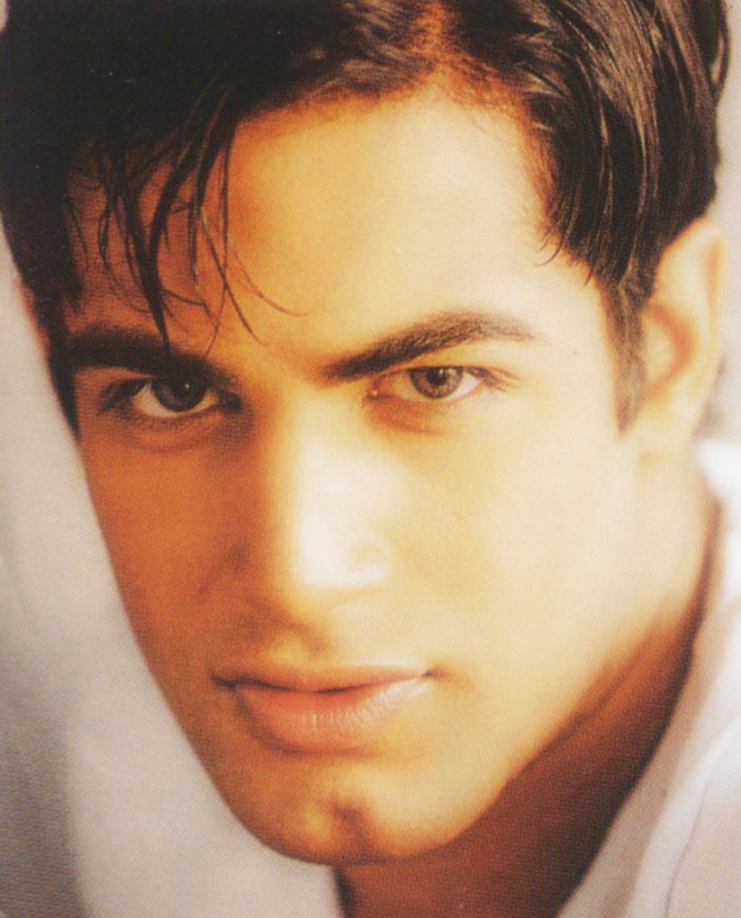 Upen Patel: pic #501435