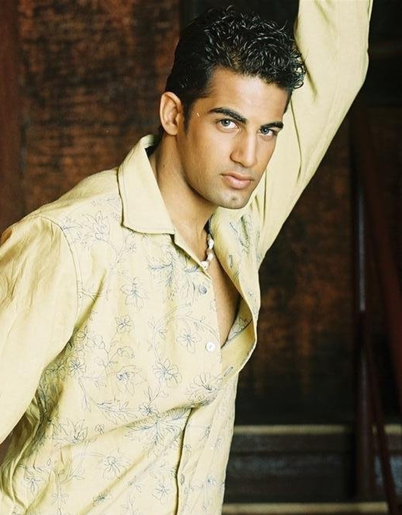 Upen Patel: pic #506983