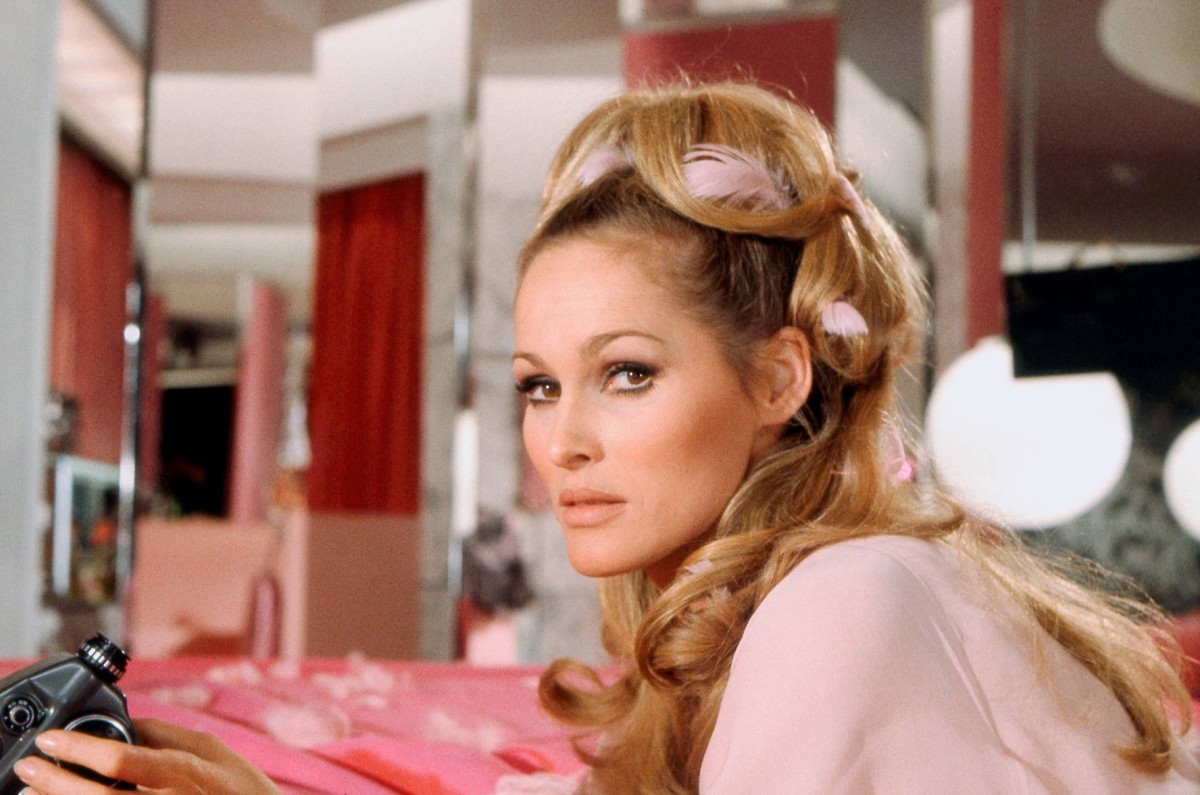 Ursula Andress: pic #485258