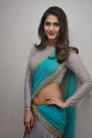 Vaani Kapoor photo #