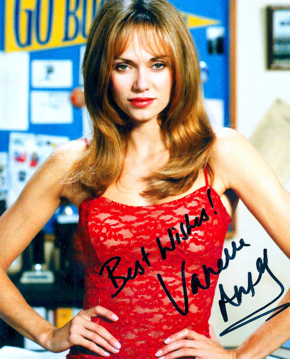 Vanessa Angel: pic #1083215