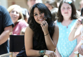 Vanessa Hudgens photo #