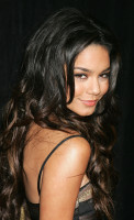 Vanessa Hudgens photo #