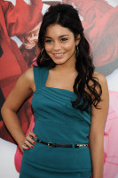 Vanessa Hudgens photo #