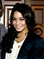 Vanessa Hudgens photo #