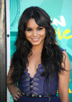 Vanessa Hudgens photo #