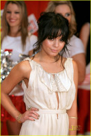 Vanessa Hudgens photo #