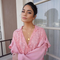 Vanessa Hudgens photo #