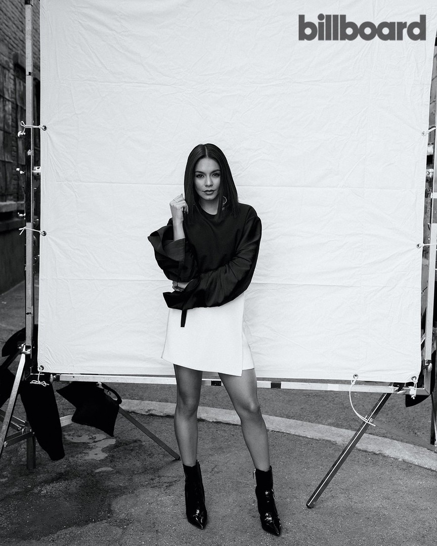 Vanessa Hudgens: pic #1090030