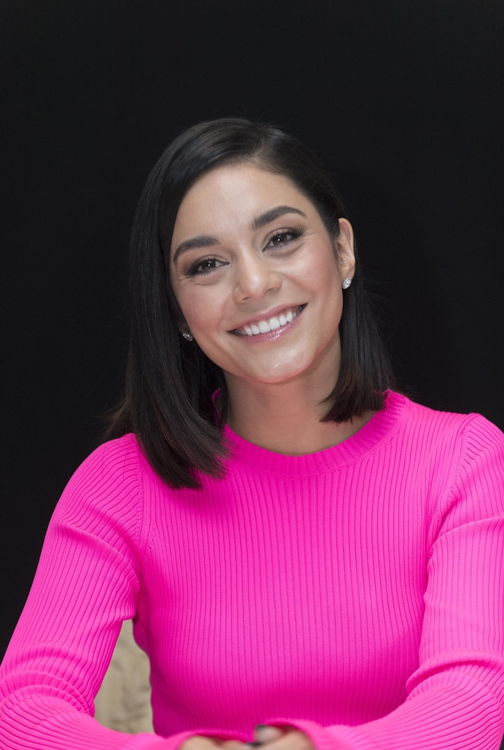 Vanessa Hudgens: pic #1090036