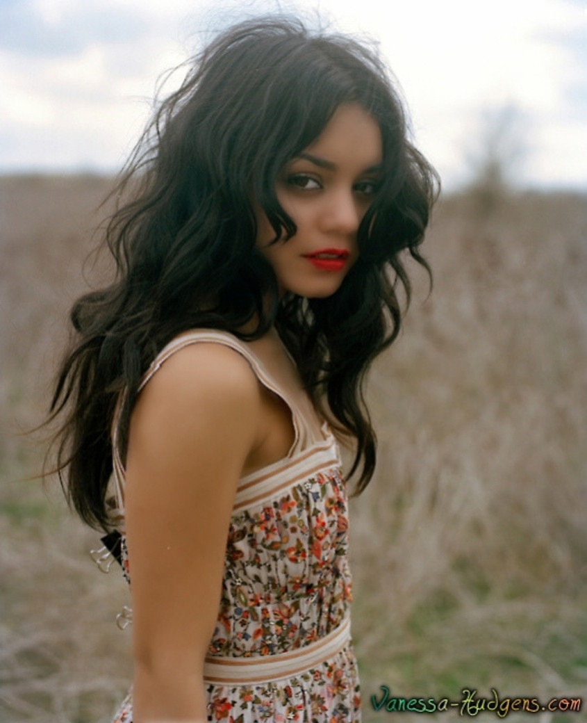 Vanessa Hudgens: pic #136173