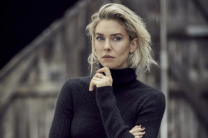 Vanessa Kirby photo #