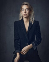 Vanessa Kirby photo #