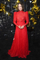 Vera Farmiga photo #