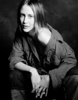 Vera Farmiga photo #