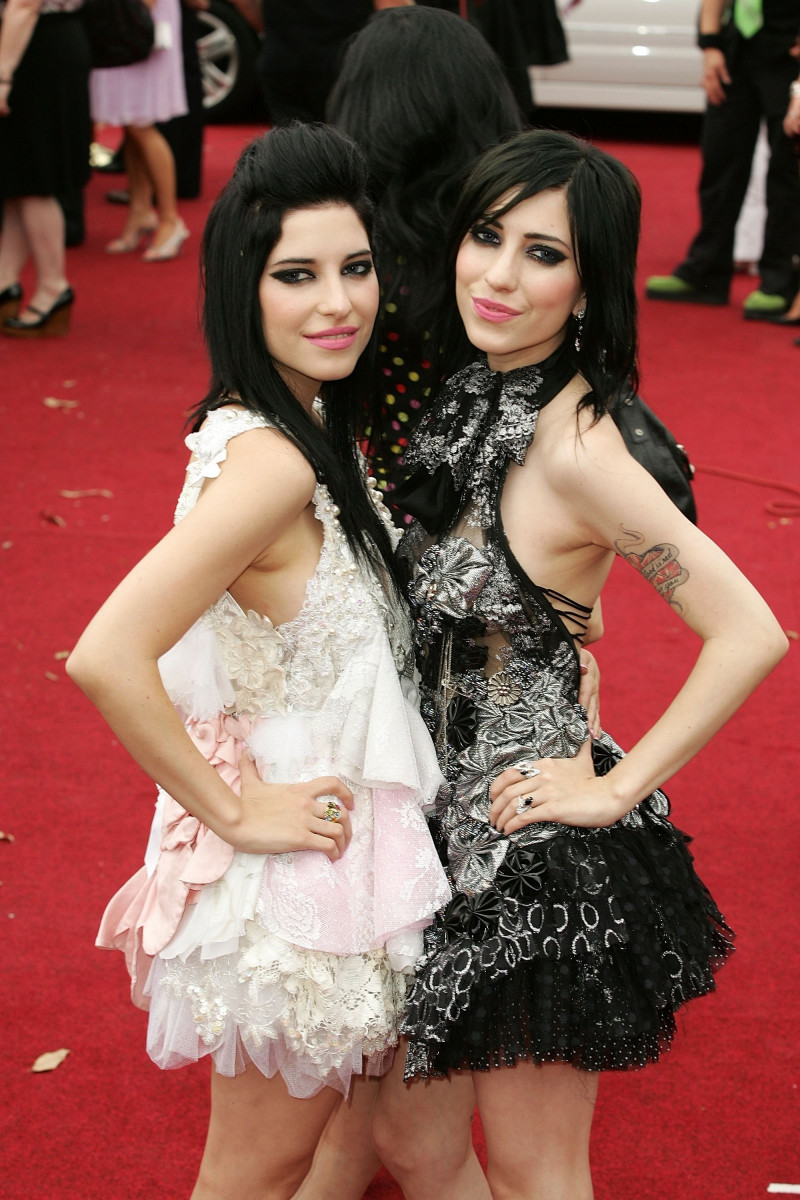 Veronicas: pic #136438