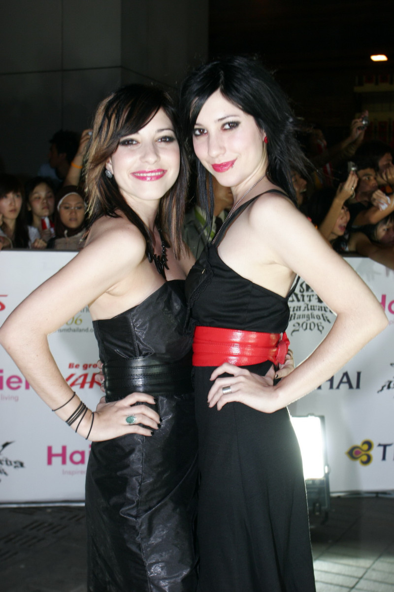 Veronicas: pic #173302