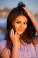 Victoria Justice photo #