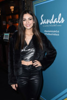 Victoria Justice photo #