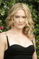 Victoria Pratt photo #