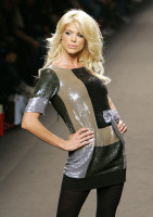 photo 4 in Victoria Silvstedt gallery [id88634] 2008-05-18