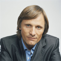 Viggo Mortensen photo #