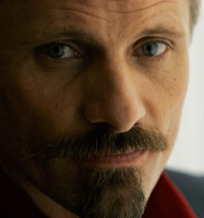 Viggo Mortensen photo #