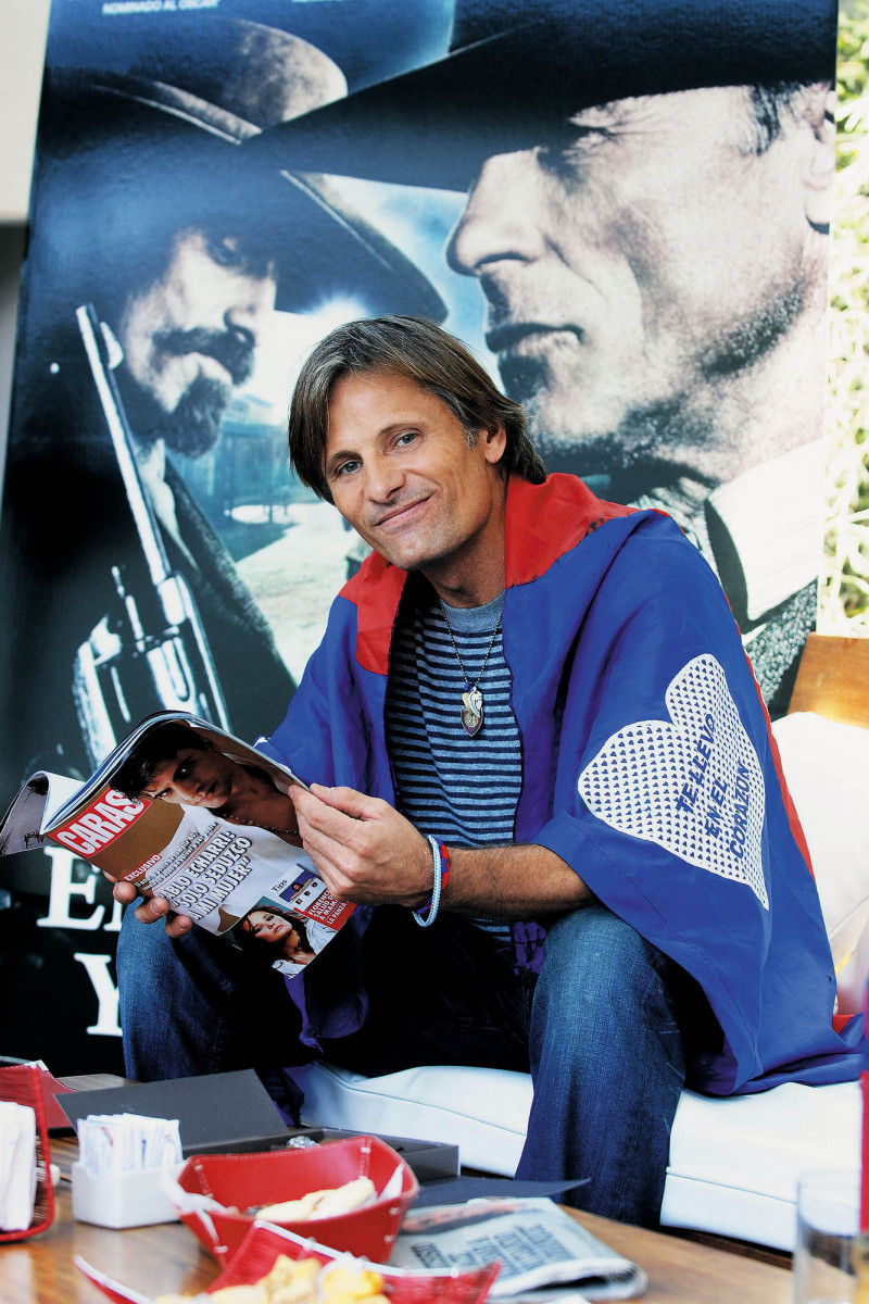 Viggo Mortensen: pic #190641