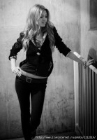 Viktoria Bonya photo #