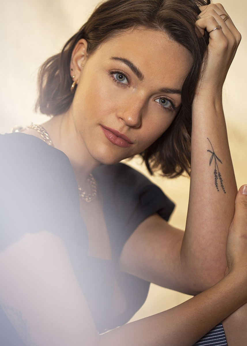 Violett Beane: pic #1181867