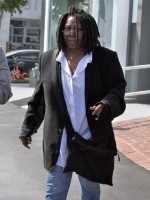 Whoopi Goldberg photo #