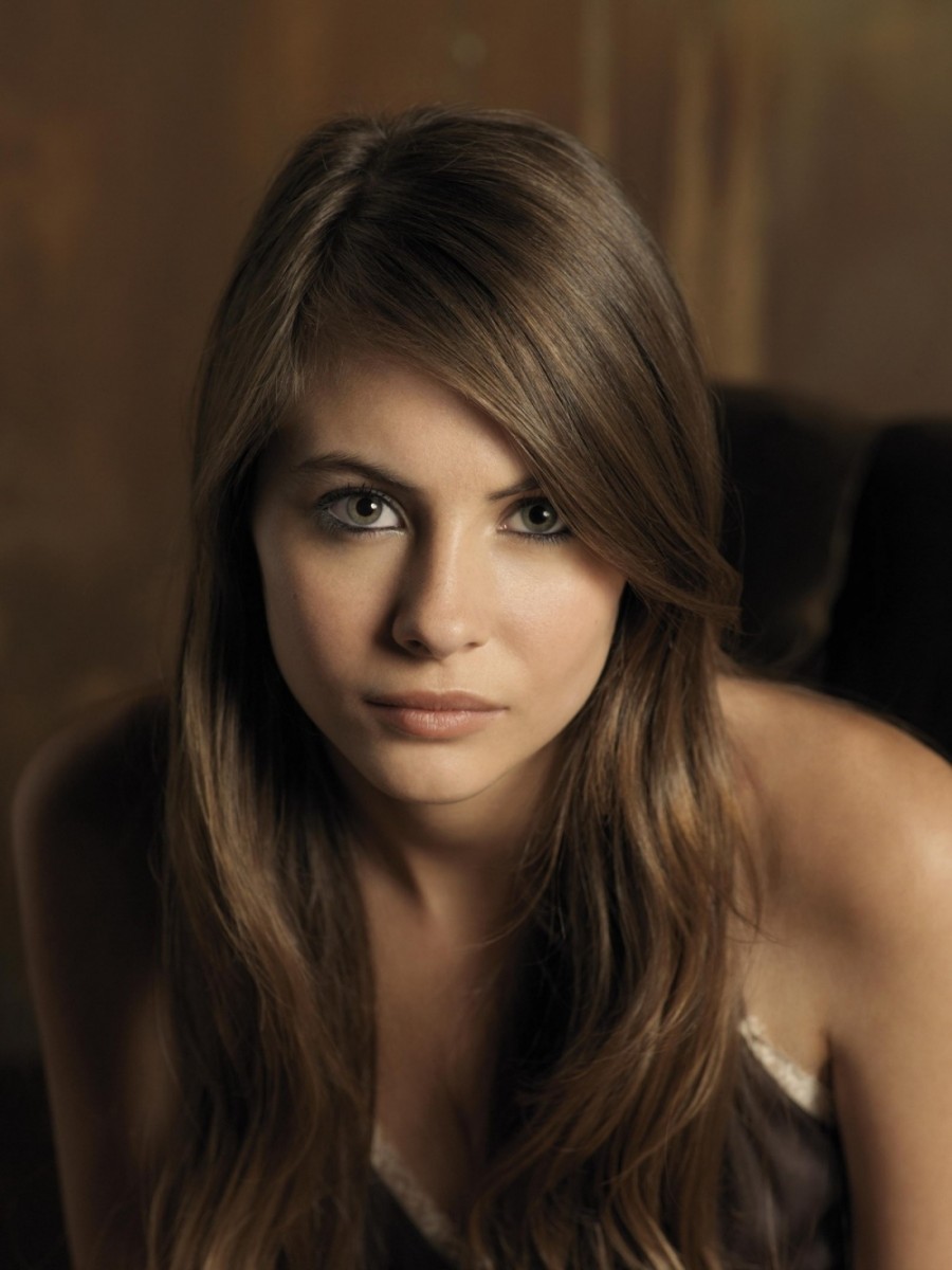 Willa Holland: pic #215980