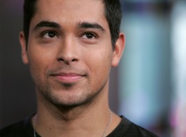 Wilmer Valderrama pic #435354