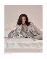 Winnie Harlow photo #