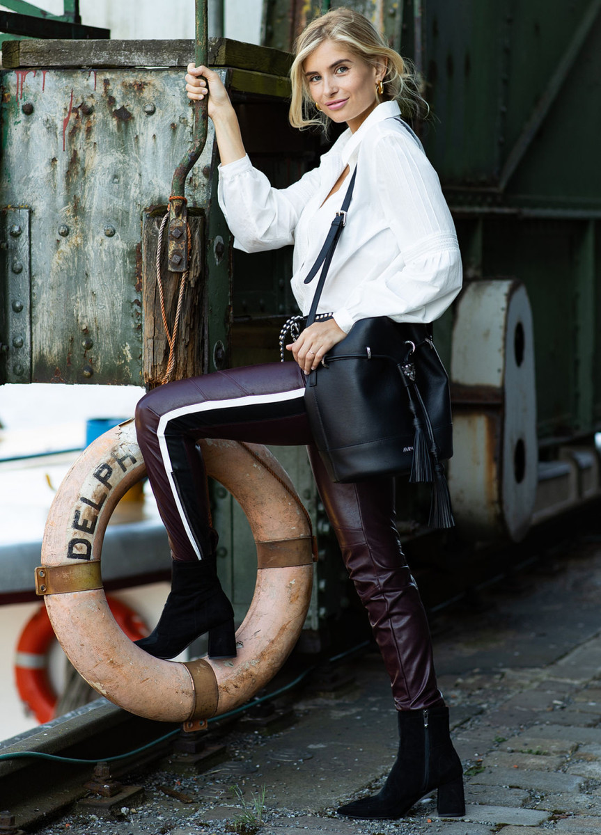 Xenia Adonts: pic #1164394