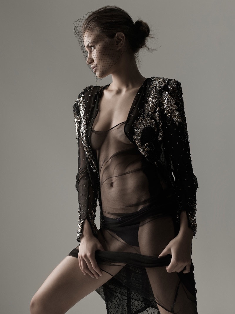 Yara Khmidan: pic #752977