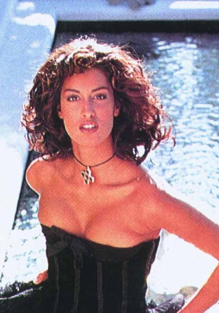 Yasmeen Ghauri: pic #142644